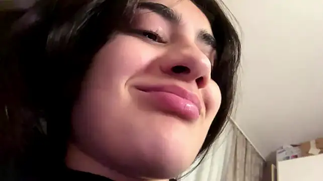 Ledi_Asthik