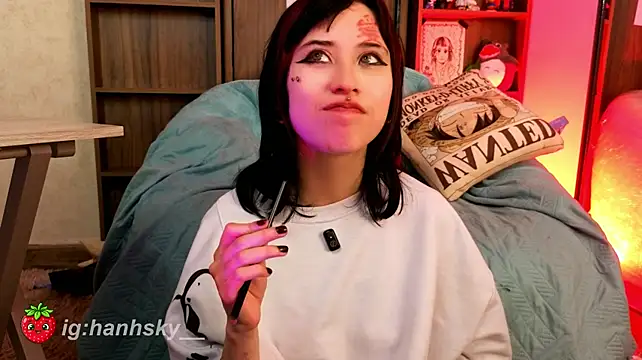 HannahSky_