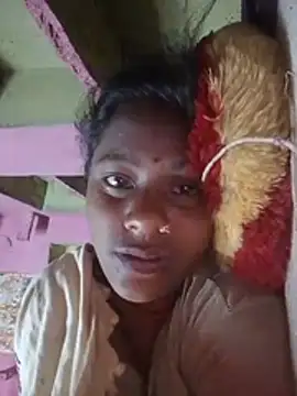 Hot_khusi753