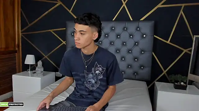 Trevor_Spencer live cam preview
