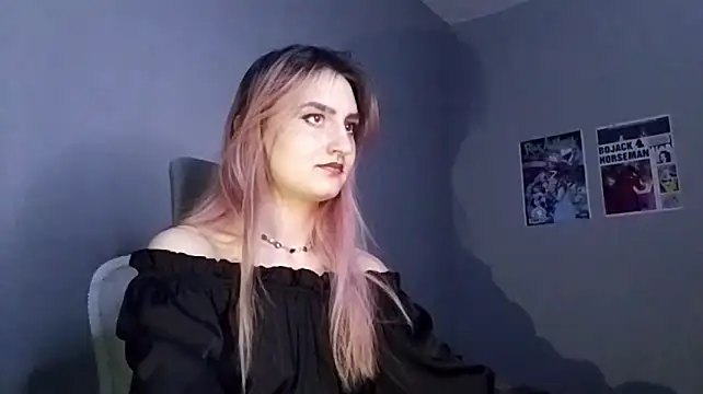 MayaGrins