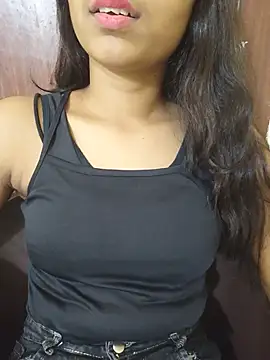 Your_Priya6 live cam preview