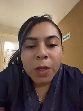 MajoMoretti live cam preview