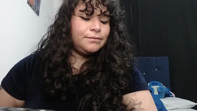 ANGELIQUE_KLANE