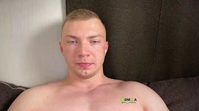 iron__chap live cam preview