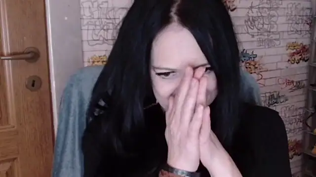 DebraMilf live cam on StripChat