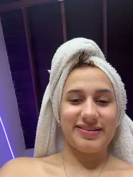 Lunny_Rosse webcam