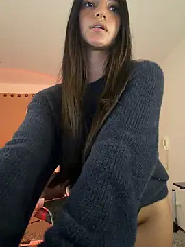 aly_golden_ Live Webcam on Stripchat