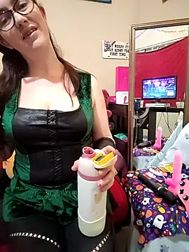 LaylaLucis live cam preview