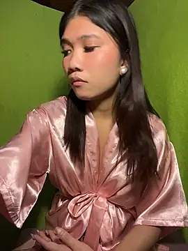 naughtygirl_lily