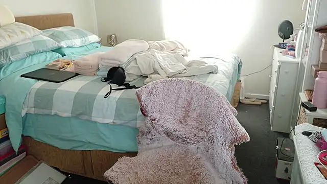XLennaMX live cam preview