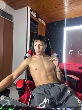 strong_jack live cam preview