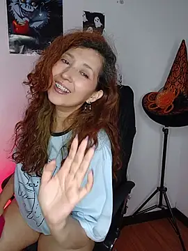 ZayraMoon_12 live cam preview