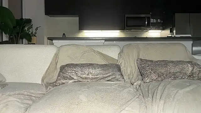 alex_islivee