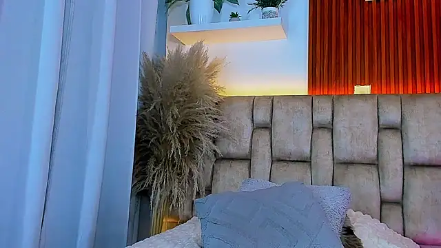 whitney_white_ live cam preview