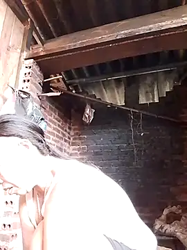 lylai18 live cam preview