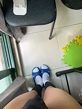 Y0Y0me live cam preview