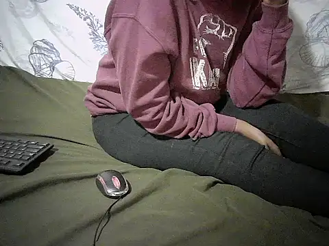 bigpussy256 live cam preview