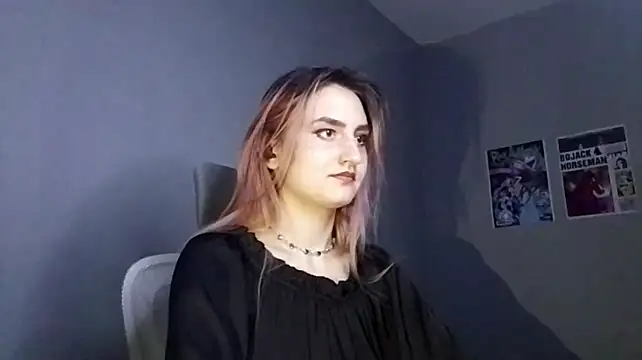 MayaGrins