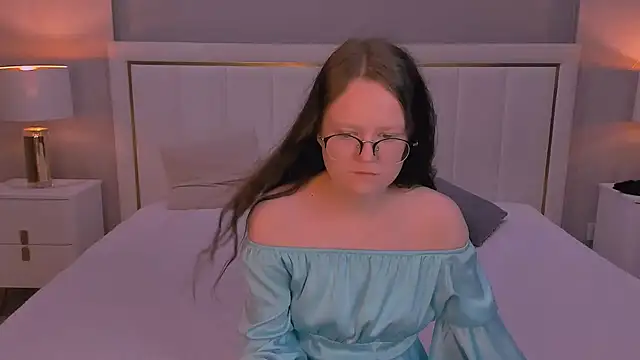 STELLA_BERTETTA live cam preview