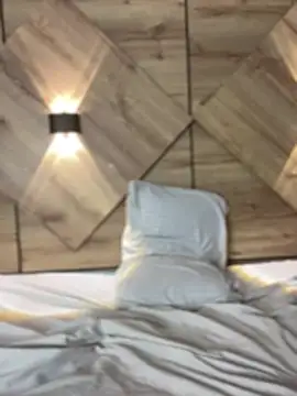 maddie-stone live cam preview