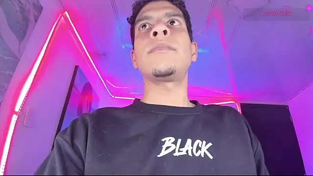 Ethan_Boyy