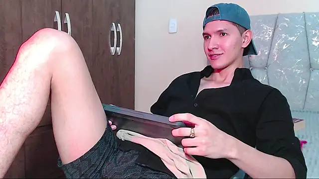 MilanDamian live sex cam