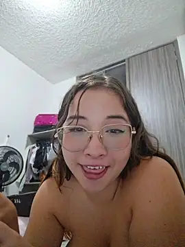 AliciaWhite_nt