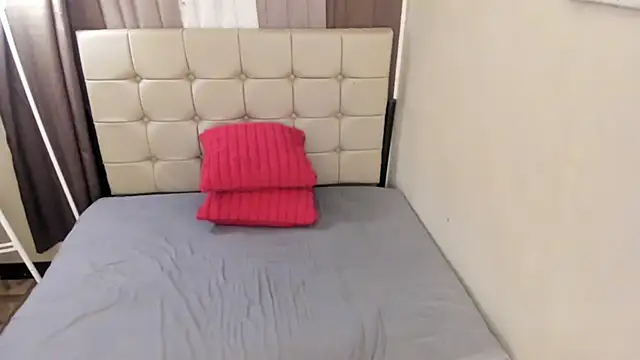 Shanefoxx on Stripchat