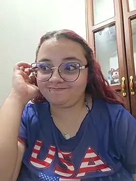 CURVY-HORNY live cam on StripChat