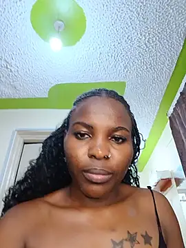 Ebony_Curviey