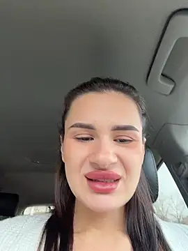 MiraReach live cam on StripChat