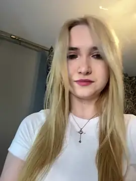cocosikRay की stripchat स्ट्रीम तस्वीर