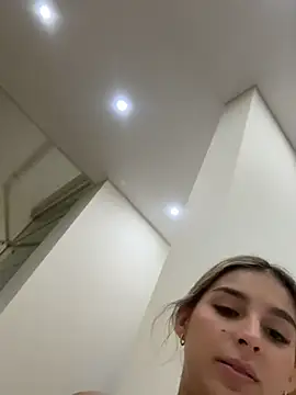 oriana_zoeee (G young) - Play pussyyyy