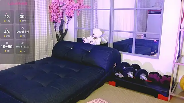 SarahRaynex live cam preview