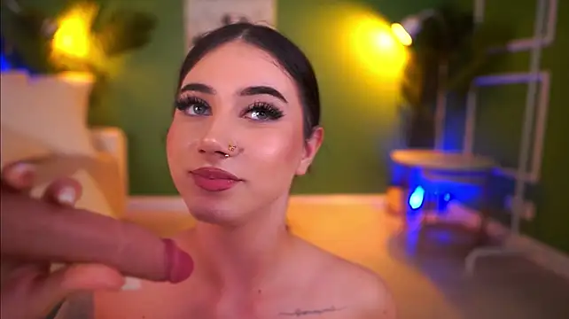 LexiSolene live cam on StripChat