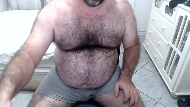 MysterBearMG live cam preview