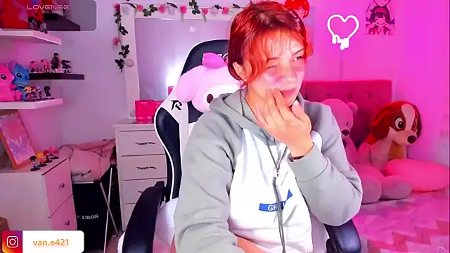 Vannessa__Shy