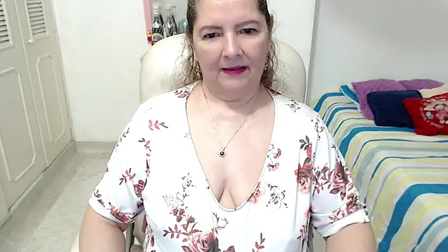leonela_69