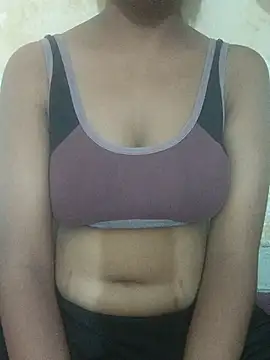 Your_Alinaa