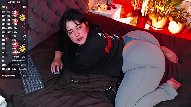 VictoriaMontero30000