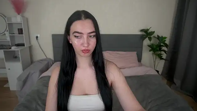 WildKittenX_ live cam preview
