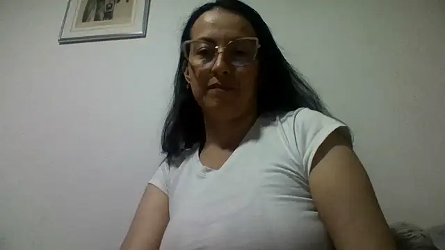 Lauryn_Jones