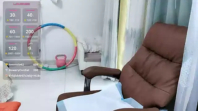 Leila-11 live cam preview