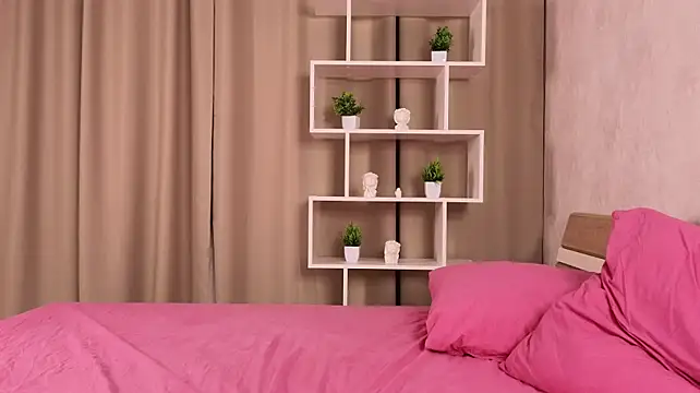 SunnySmileXO live cam preview