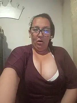 _Saraqueen-- live cam preview