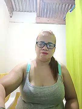 rowena_123 live cam preview