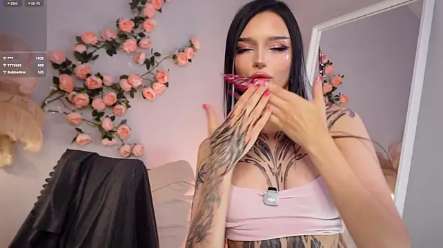 SpicyKaisy live cam preview