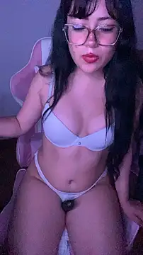 AlynaDoll_