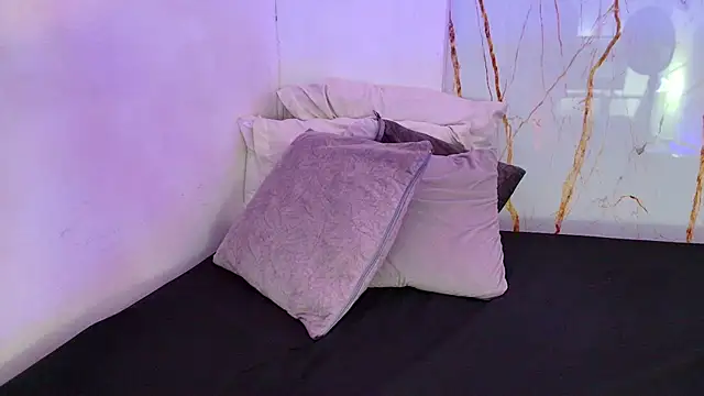 Emily_Carter11